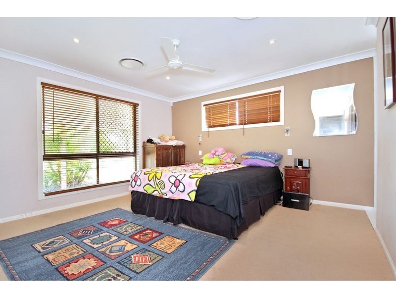 1 Atomi Place, Mudgeeraba QLD 4213