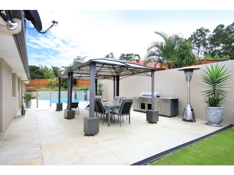 1 Atomi Place, Mudgeeraba QLD 4213