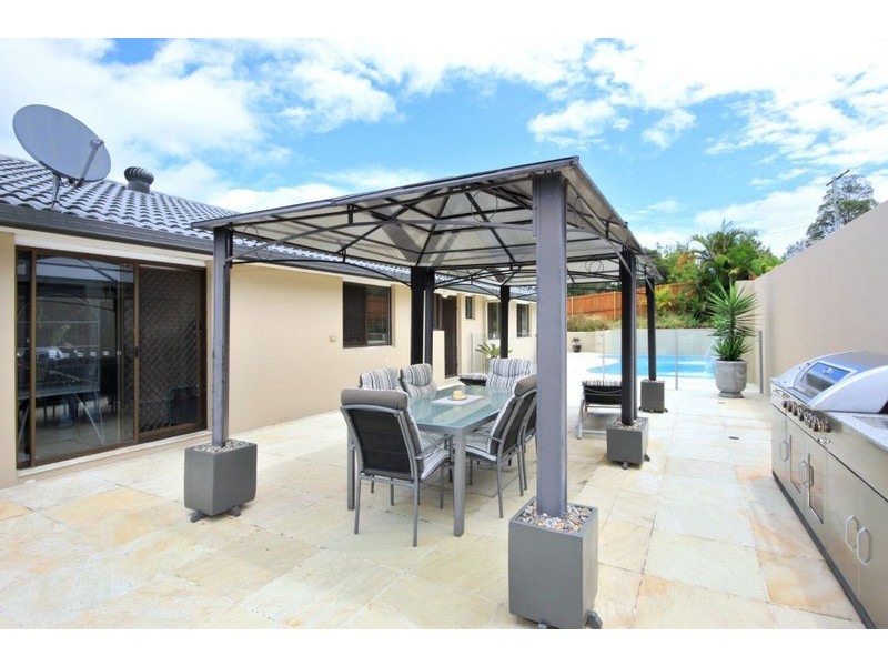1 Atomi Place, Mudgeeraba QLD 4213