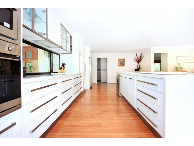 97 Waters Road, Bonogin QLD 4213