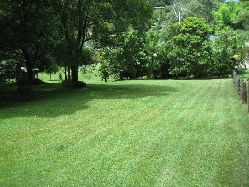 97 Waters Road, Bonogin QLD 4213