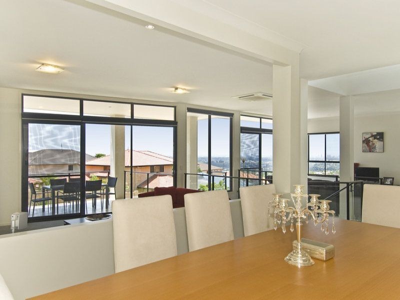 12 Marriott Way, Highland Park QLD 4211