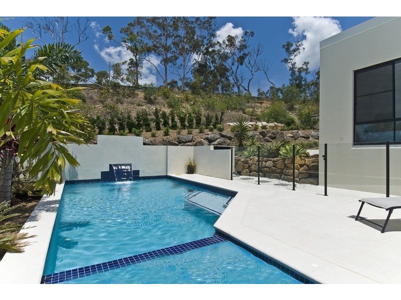 12 Marriott Way, Highland Park QLD 4211
