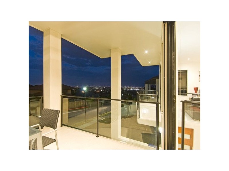 12 Marriott Way, Highland Park QLD 4211