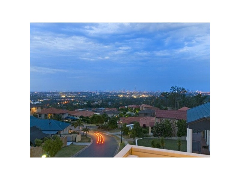 12 Marriott Way, Highland Park QLD 4211