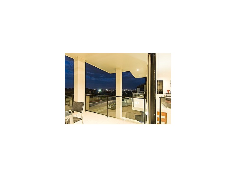12 Marriott Way, Highland Park QLD 4211