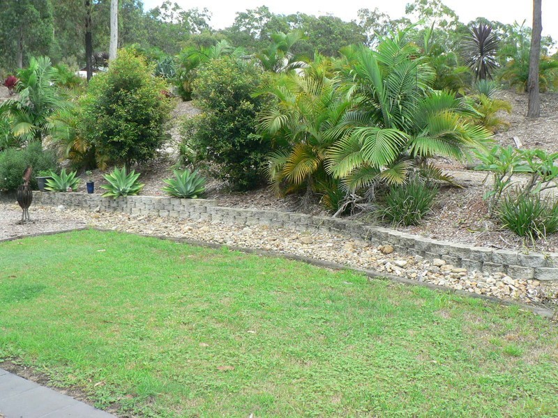 25 Nature Valley Court, Tallai QLD 4213