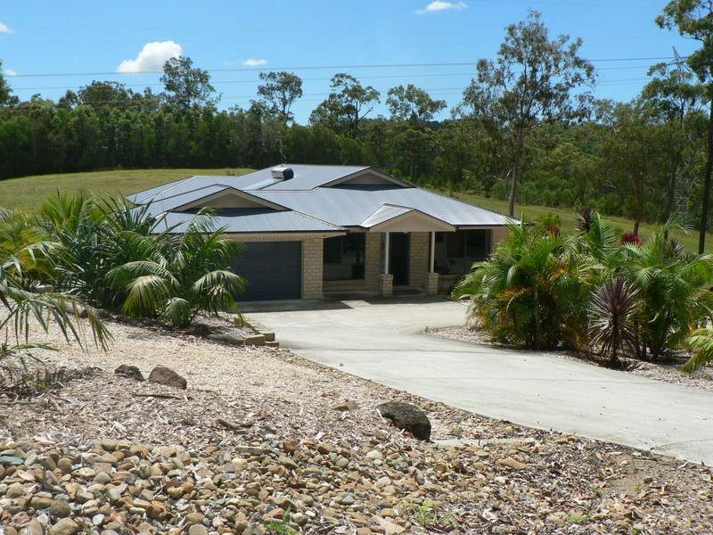 25 Nature Valley Court, Tallai QLD 4213