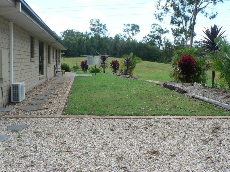 25 Nature Valley Court, Tallai QLD 4213