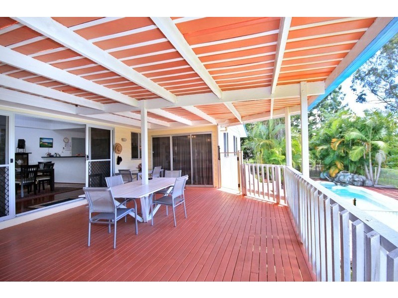 28 Viscount Drive, Tallai QLD 4213