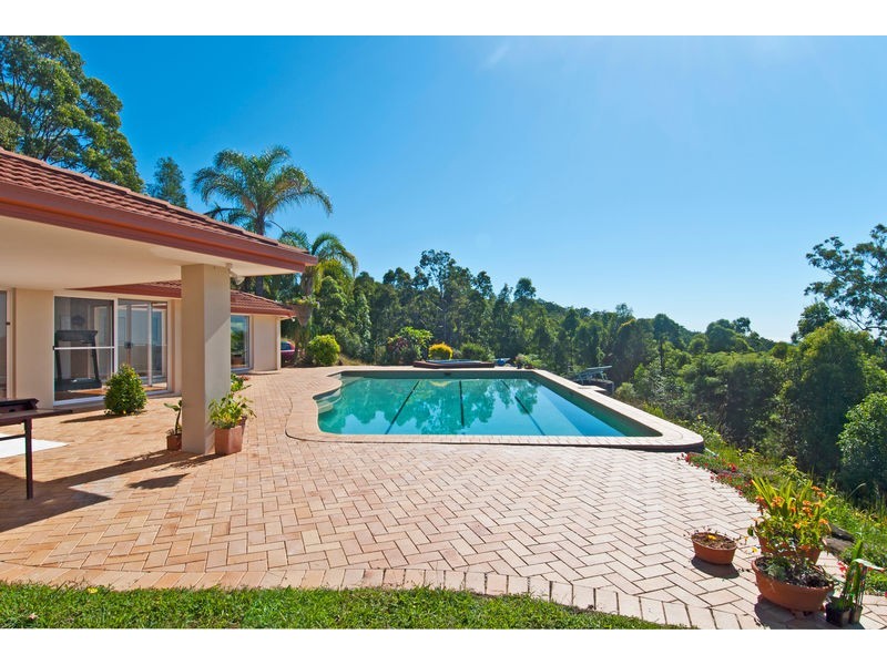 43 Shuttlewood Ct, Bonogin QLD 4213