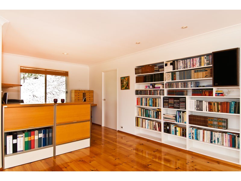 43 Shuttlewood Ct, Bonogin QLD 4213