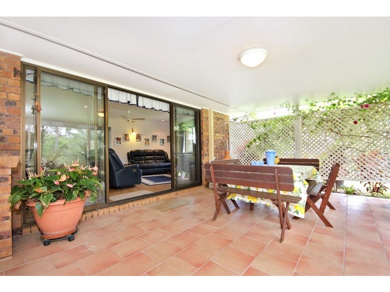 8 Wallaby Drive, Mudgeeraba QLD 4213