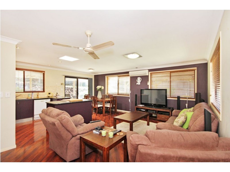 8 Acoma Terrace, Mudgeeraba QLD 4213