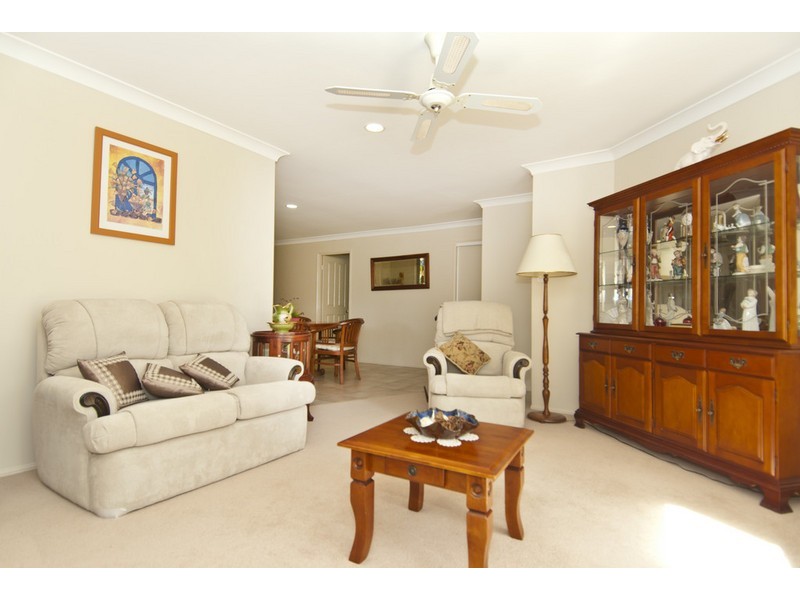 8 Holterman Ct, Mudgeeraba QLD 4213