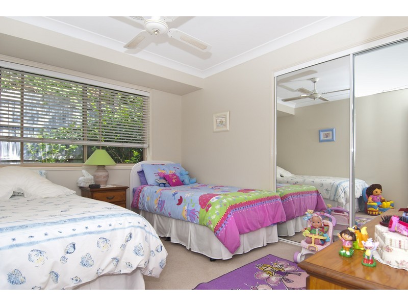 8 Holterman Ct, Mudgeeraba QLD 4213