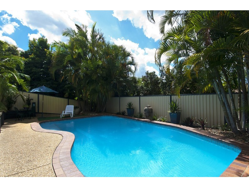 8 Holterman Ct, Mudgeeraba QLD 4213