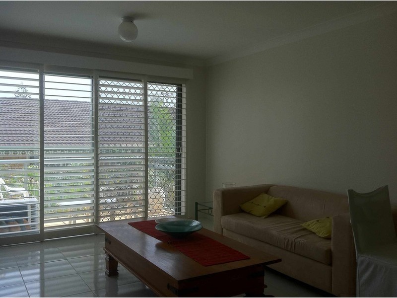 22/14 Genoa Street, Surfers Paradise QLD 4217