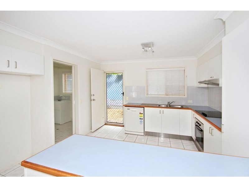 4/11 Railway Street, Mudgeeraba QLD 4213