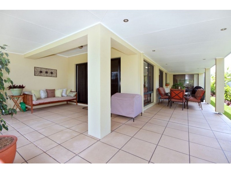 60 Woody Views Way, Robina QLD 4226