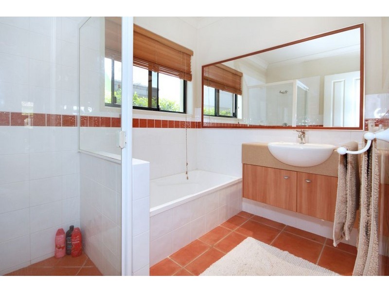 60 Woody Views Way, Robina QLD 4226