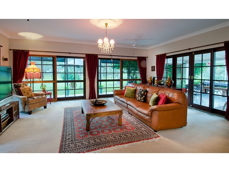 157 Mudgeeraba Road, Tallai QLD 4213