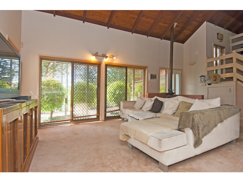 5 Woodland Drive, Reedy Creek QLD 4227