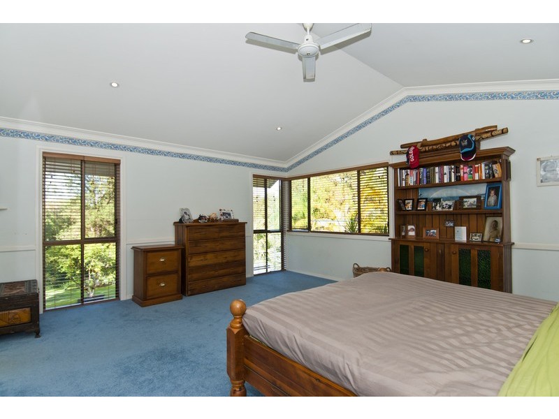5 Woodland Drive, Reedy Creek QLD 4227