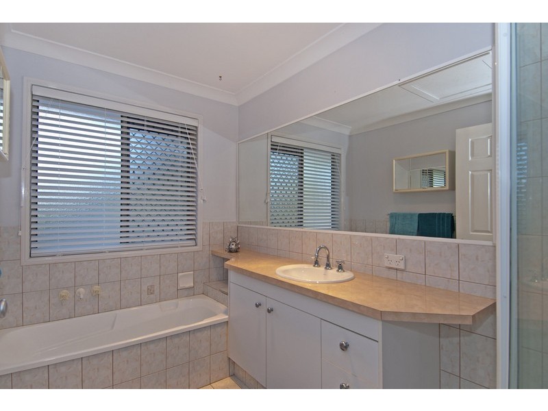 14 Nolan Street, Mudgeeraba QLD 4213