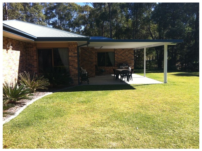 303 San Fernando Drive, Worongary QLD 4213