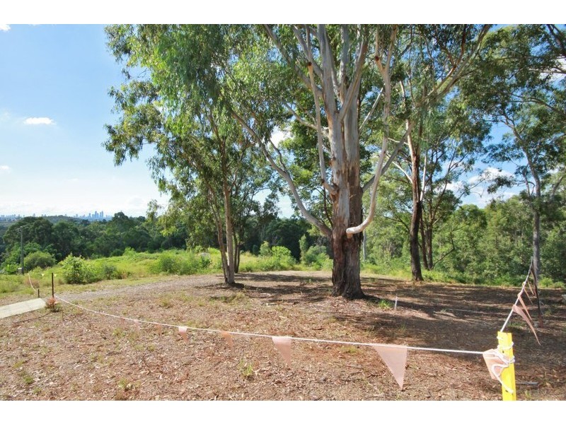 172 San Fernando Drive, Worongary QLD 4213