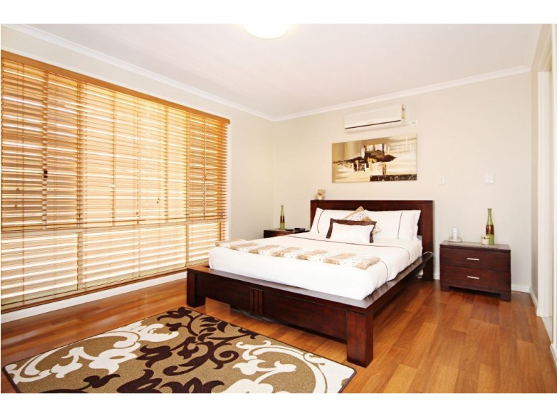 19 Stockman Crescent, Mudgeeraba QLD 4213