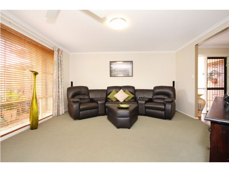 19 Stockman Crescent, Mudgeeraba QLD 4213