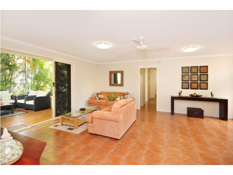 19 Stockman Crescent, Mudgeeraba QLD 4213