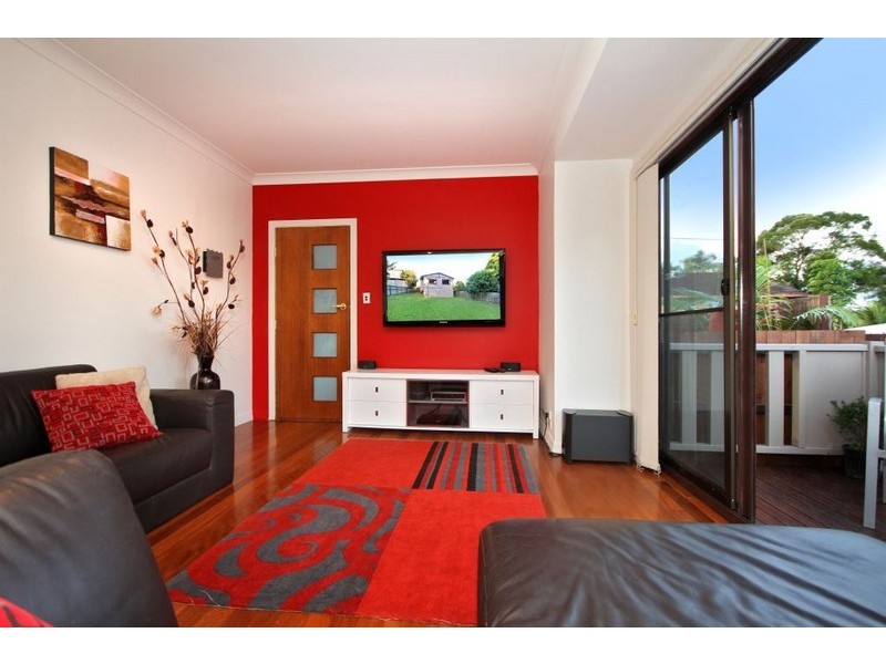 8 Alma Street, Southport QLD 4215