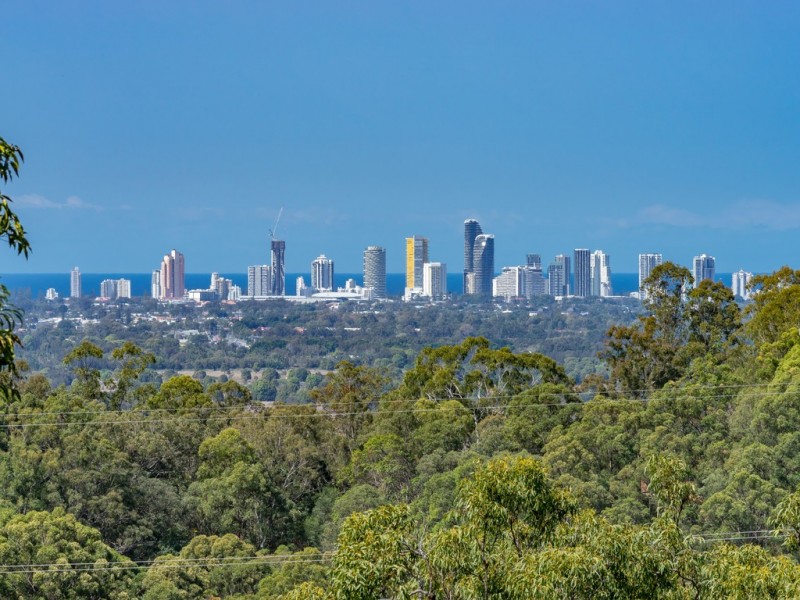 242 San Fernando Drive, Worongary QLD 4213