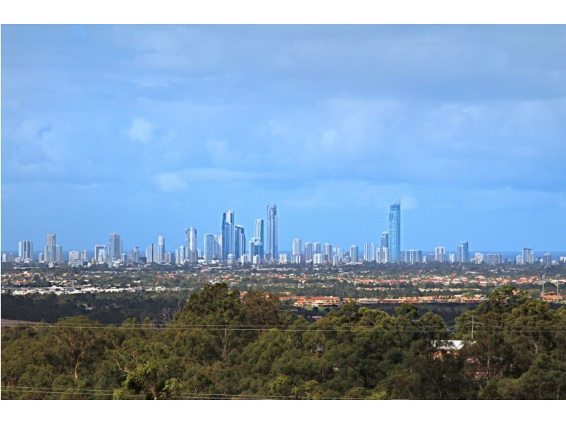 242 San Fernando Drive, Worongary QLD 4213