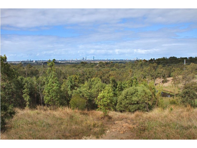 242 San Fernando Drive, Worongary QLD 4213