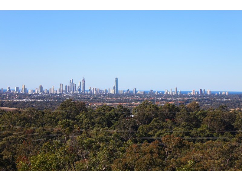 242 San Fernando Drive, Worongary QLD 4213