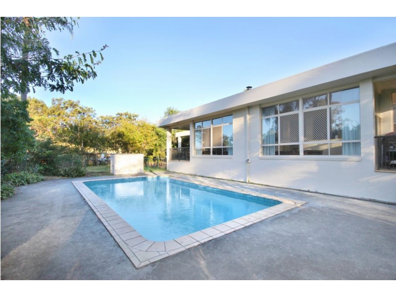 3 Paralla Place, Tallai QLD 4213