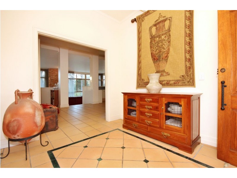 3 Paralla Place, Tallai QLD 4213
