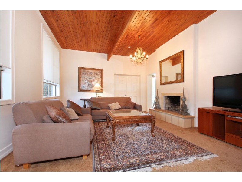 3 Paralla Place, Tallai QLD 4213