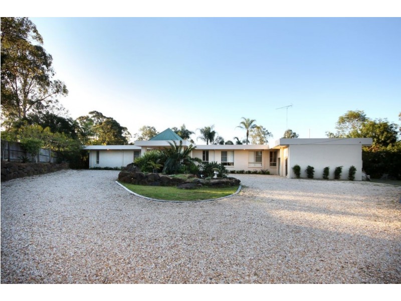 3 Paralla Place, Tallai QLD 4213