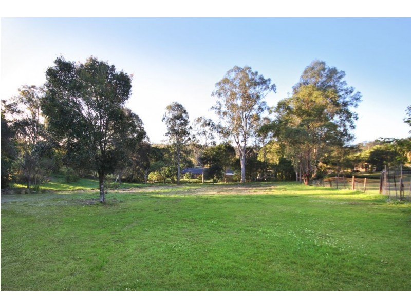 3 Paralla Place, Tallai QLD 4213
