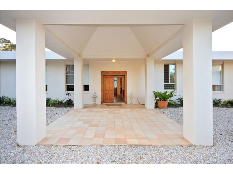 3 Paralla Place, Tallai QLD 4213