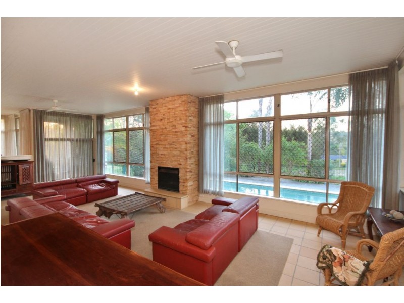 3 Paralla Place, Tallai QLD 4213