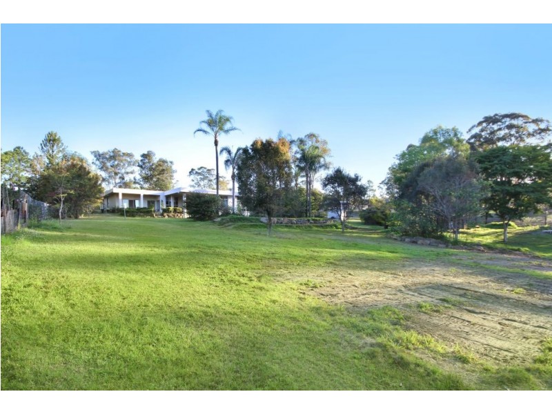 3 Paralla Place, Tallai QLD 4213