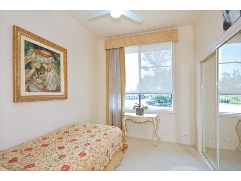 3 Paralla Place, Tallai QLD 4213
