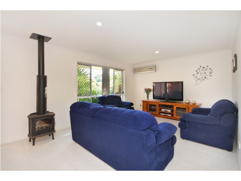 32 Leviathan Drive, Mudgeeraba QLD 4213