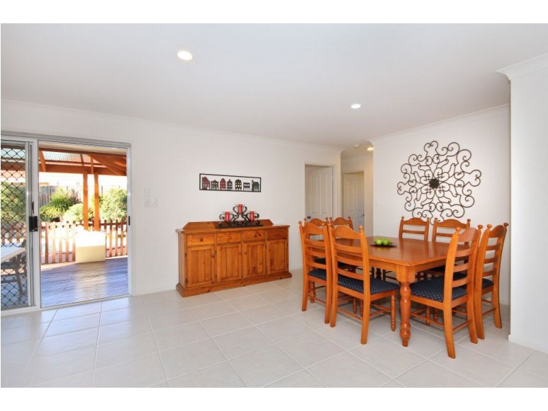 32 Leviathan Drive, Mudgeeraba QLD 4213